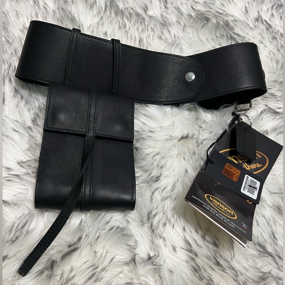 NWT Women’s H-D Bar & Shield Vanson Genuine Leather D Ring Pocket Belt LARGE